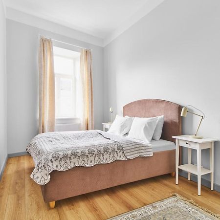 New And Lovely Apartament In Vilnius City Centre Bagian luar foto